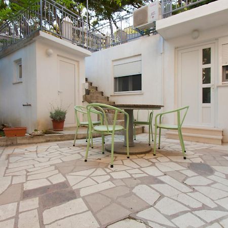 Apartment Mikulic Duće Esterno foto